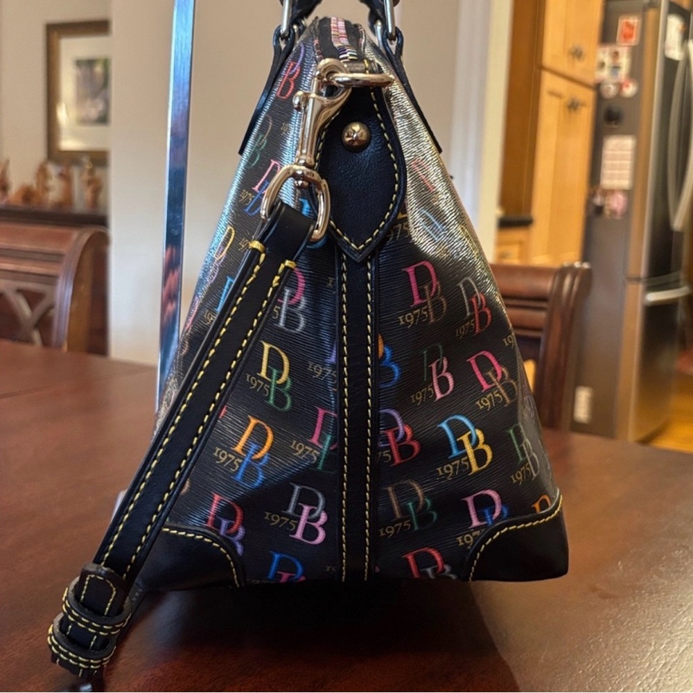 Dooney & Bourke DB75 Rainbow Zipper Dome Satchel Excellent Condition - Picture 4 of 15